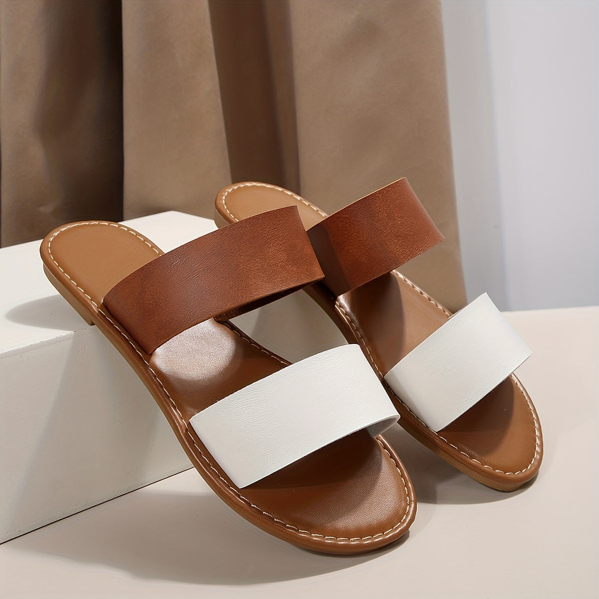 Women's Contrast Color Slide Sandals - Casual Flat Beach Shoes