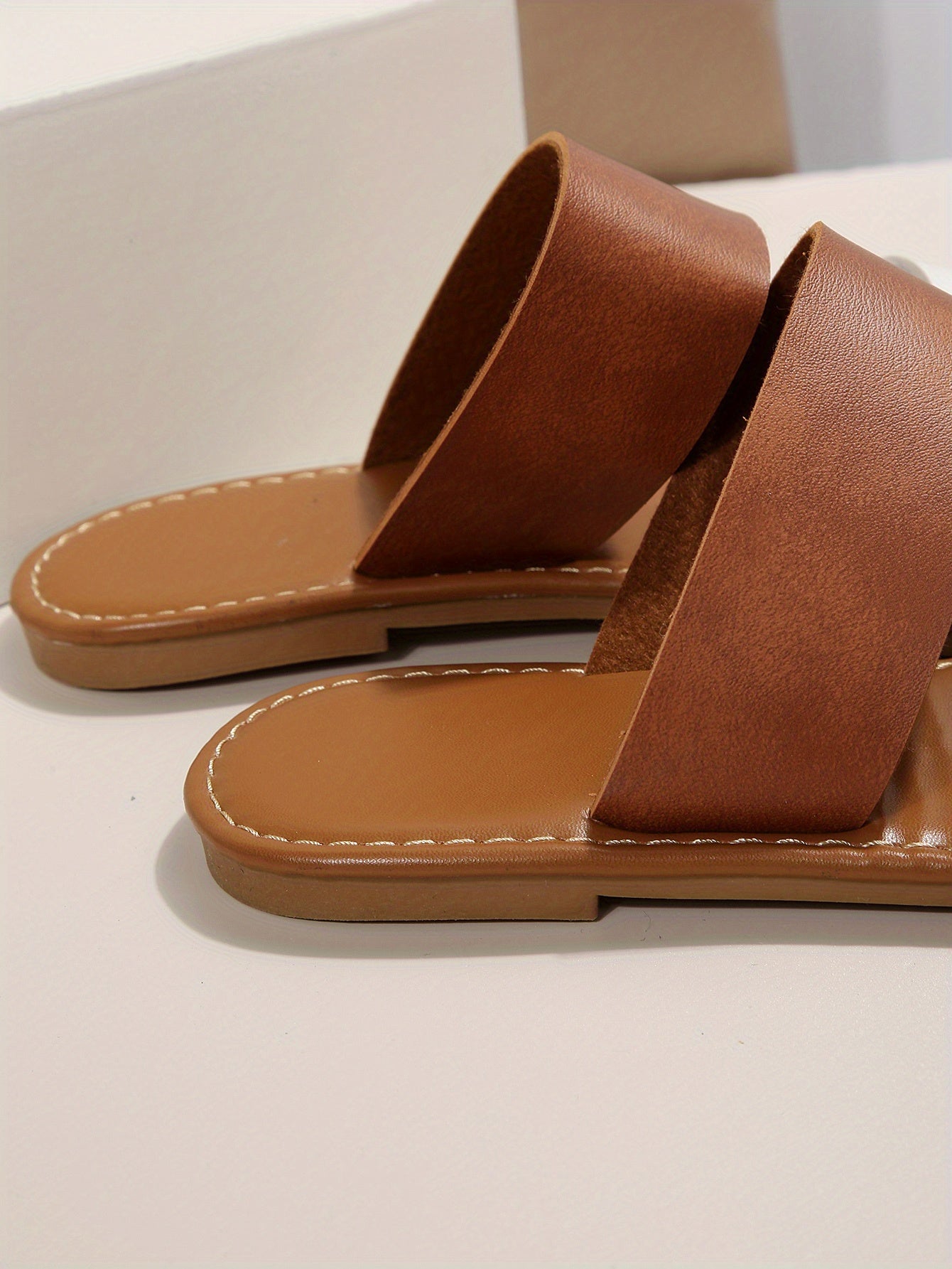 Women's Contrast Color Slide Sandals - Casual Flat Beach Shoes