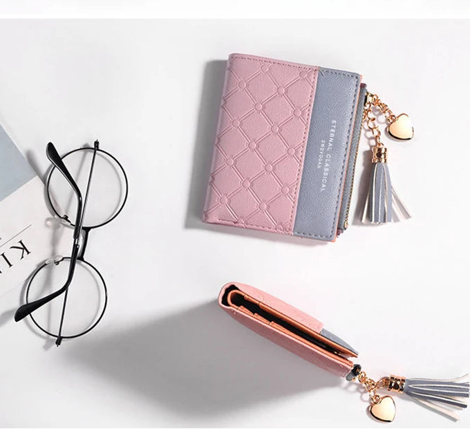 QUILTED COLORBLOCK WALLET – ZIP AROUND WITH TASSEL CHARM