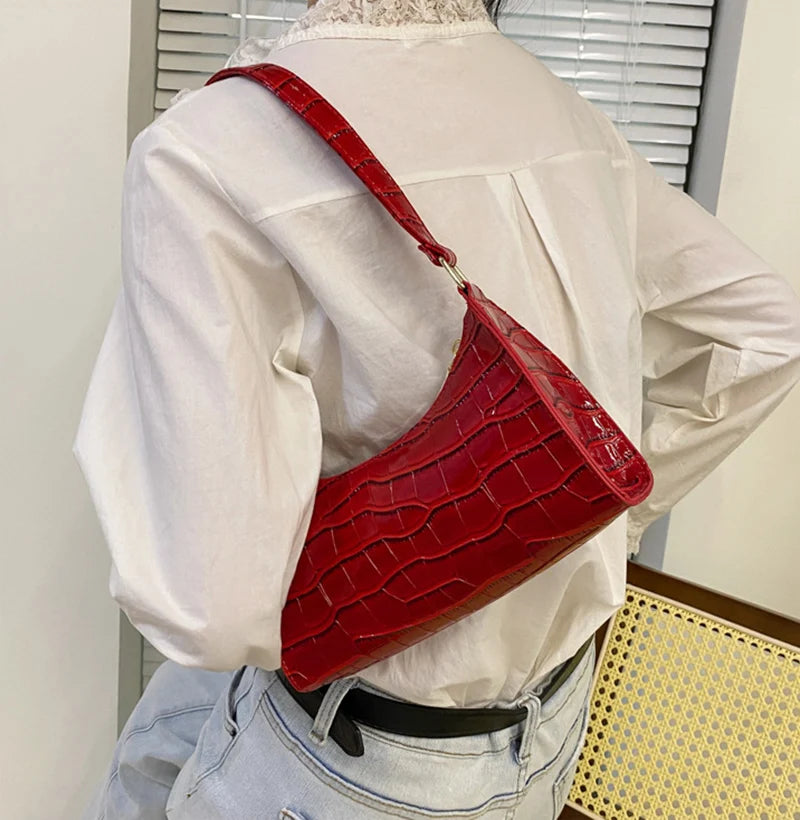 TEXTURED MINI TOP‑HANDLE BAG – TIMELESS NEUTRAL ELEGANCE