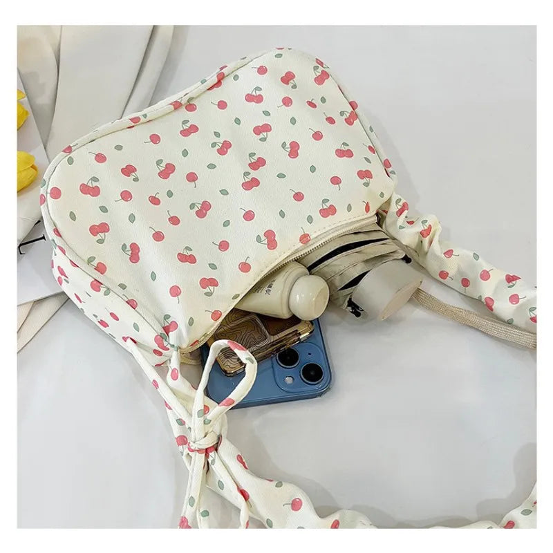 Women's Pleated Shoulder Bag - Trendy Underarm Handbag