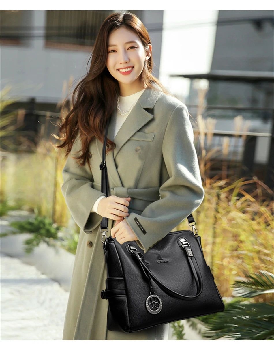 LARGE CAPACITY STRUCTURED LEATHER HANDBAG