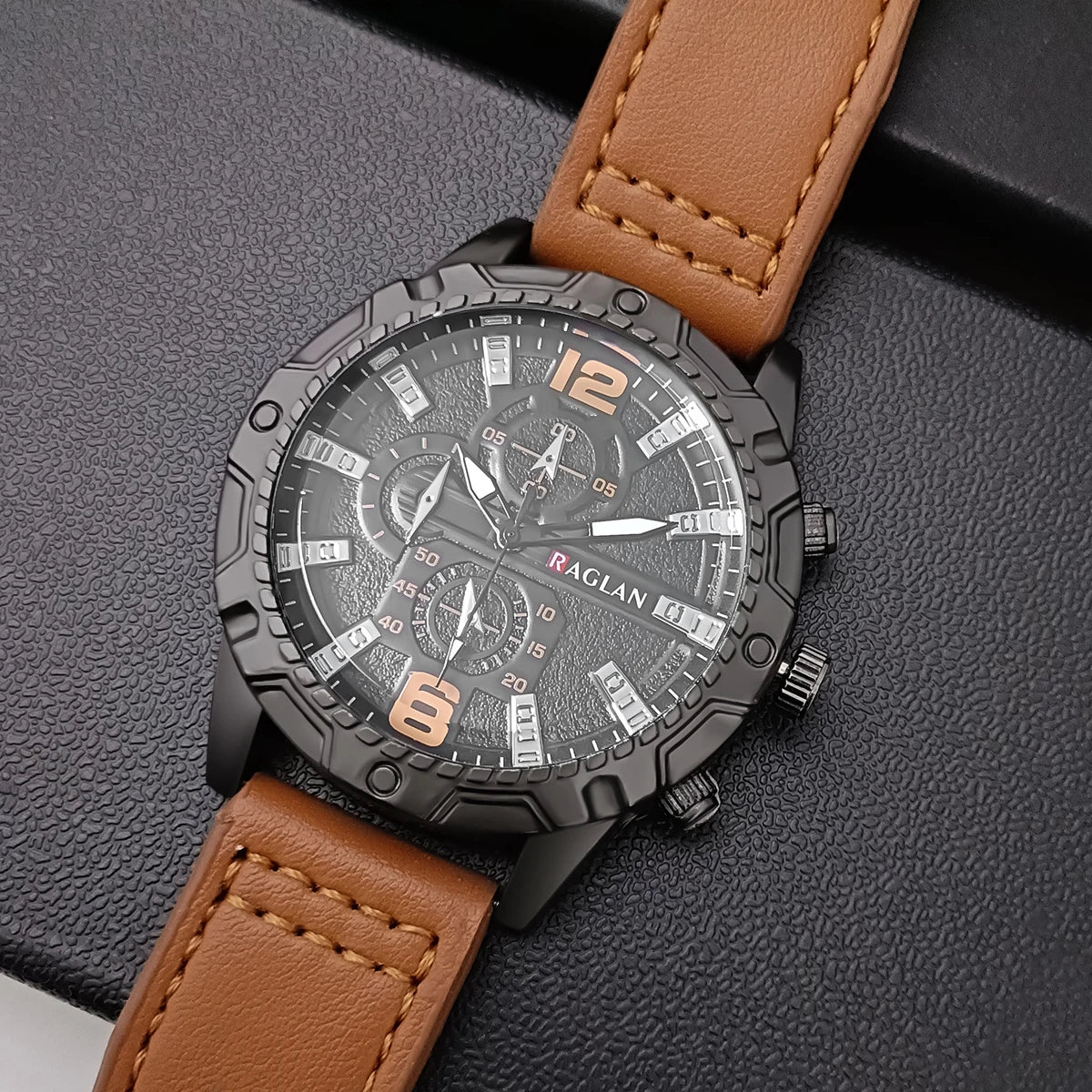 Men's Leather Watch - Classic Fashion Wristwatch