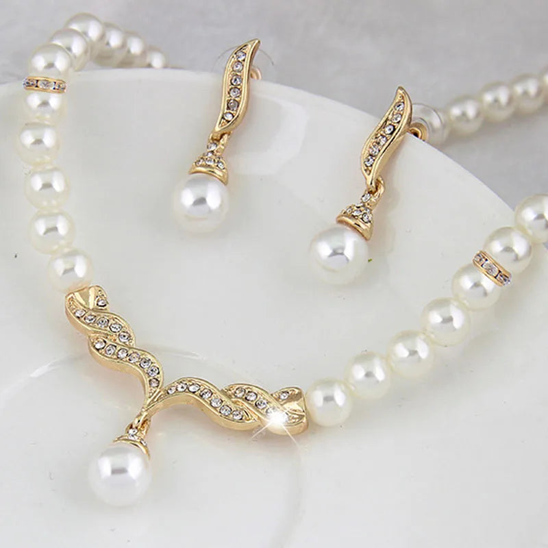 Pearl Jewelry Set - Gold Necklace & Earrings for Women