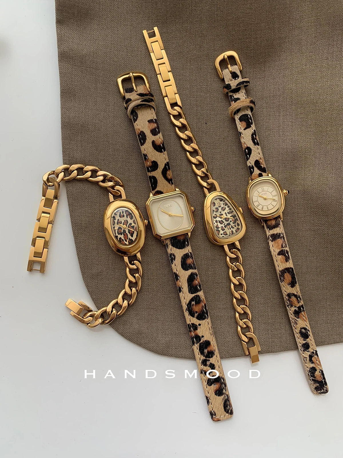 Women's Oval Watch - Elegant Fashion Wristwatch