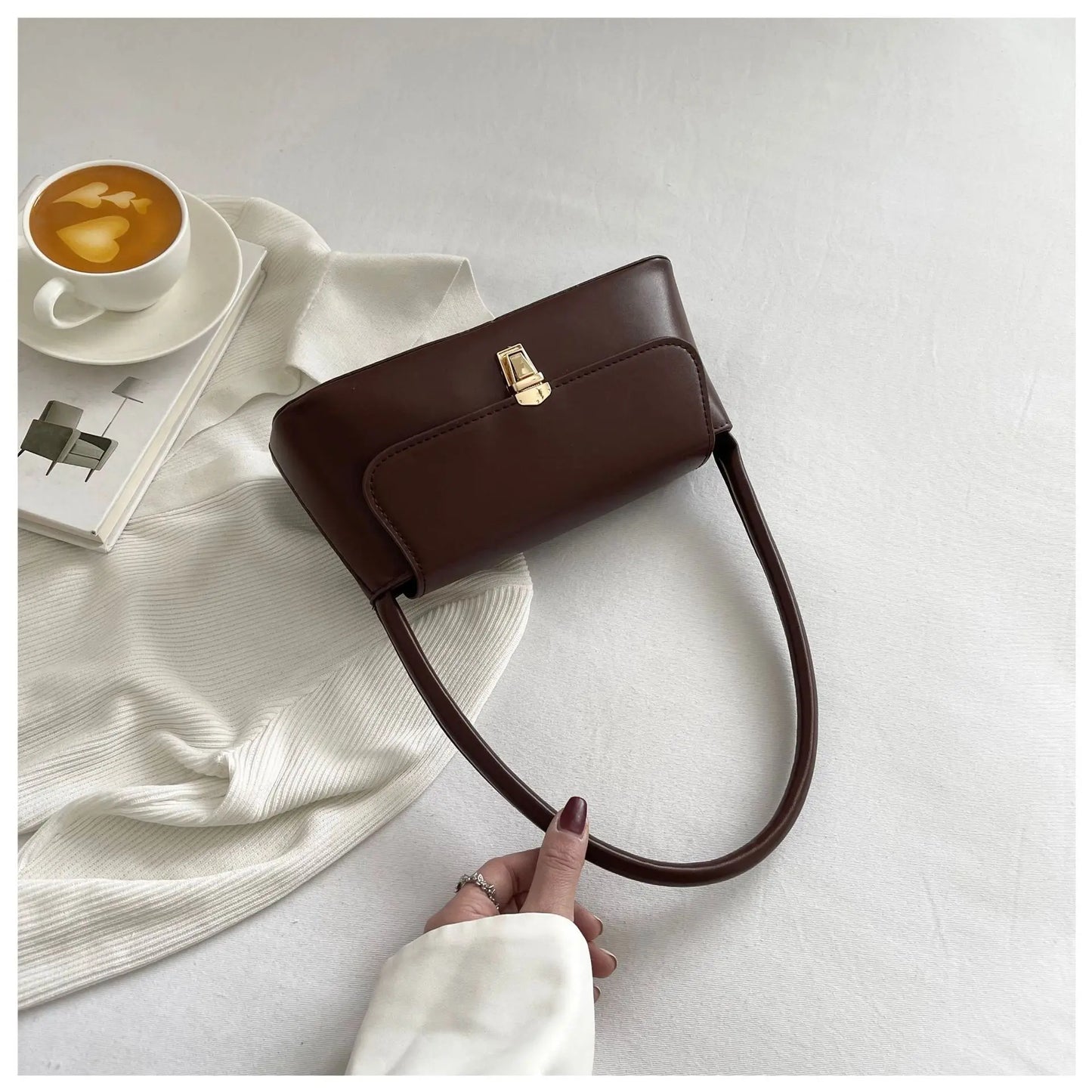 MINIMALIST STRUCTURED UNDERARM BAG