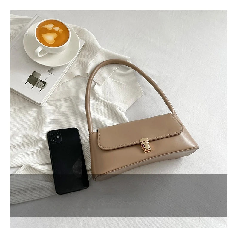 MINIMALIST STRUCTURED UNDERARM BAG