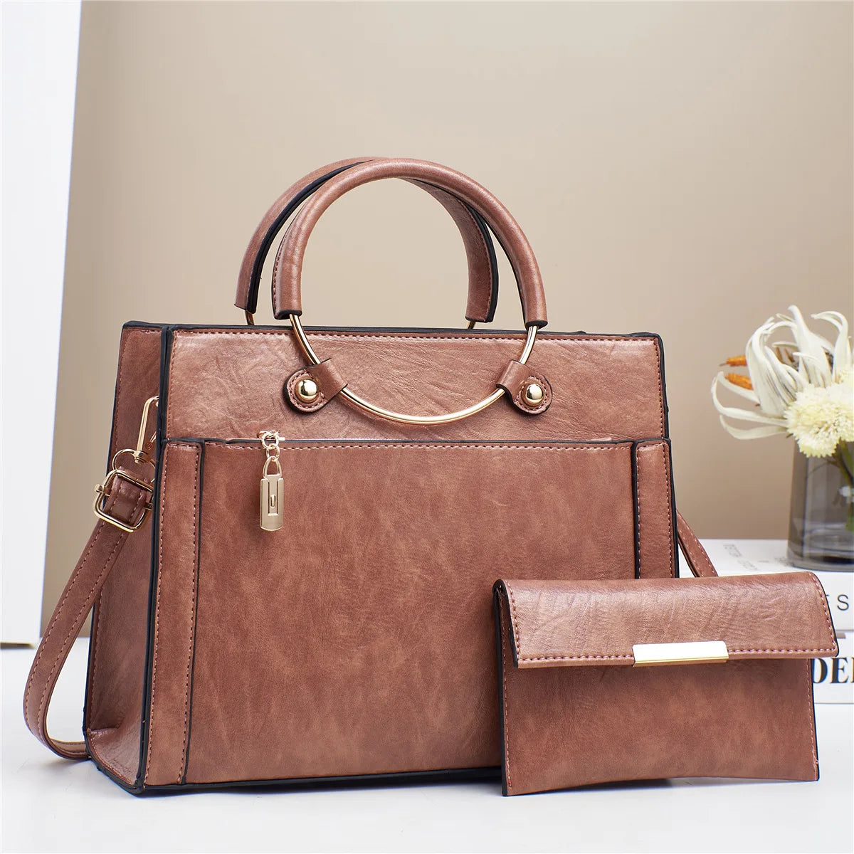 STRUCTURED LEATHER HANDBAG WITH MATCHING WALLET
