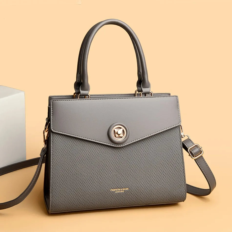 LIMITED EDITION STRUCTURED COMMUTER CROSSBODY