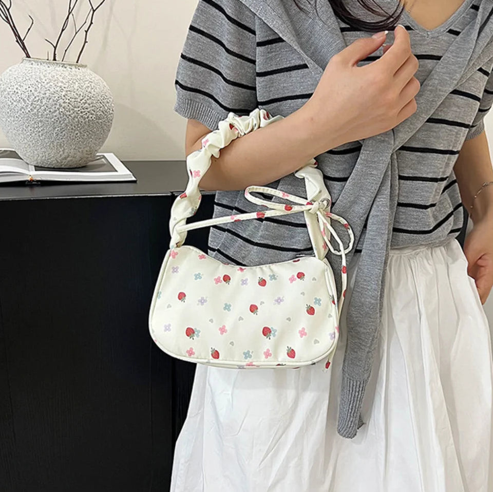 Women's Pleated Shoulder Bag - Trendy Underarm Handbag