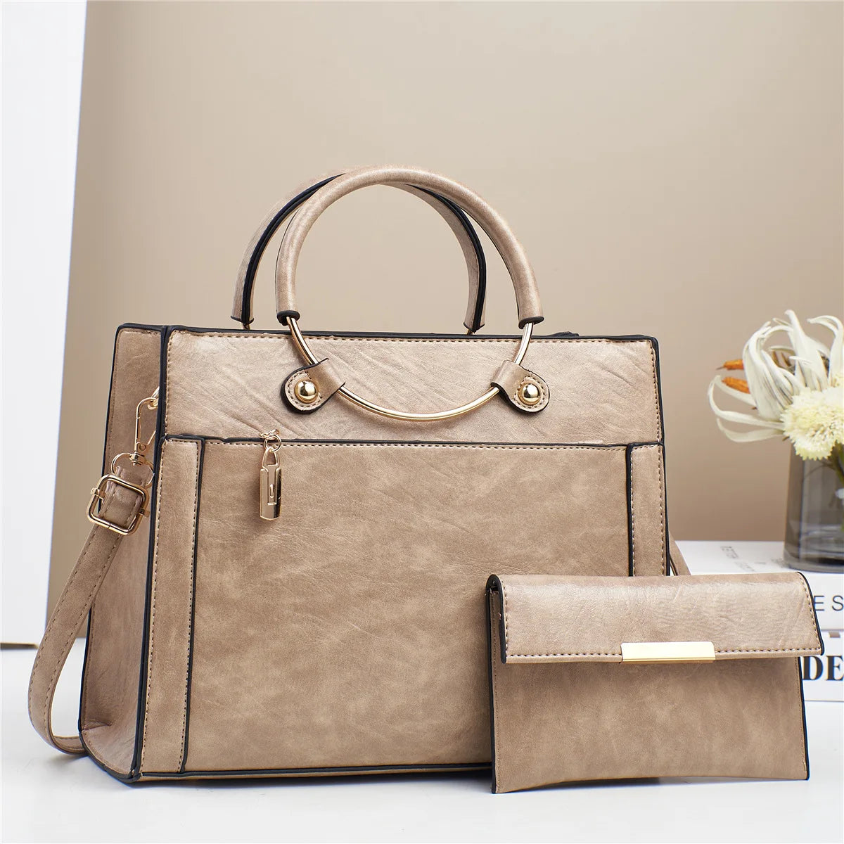 STRUCTURED LEATHER HANDBAG WITH MATCHING WALLET