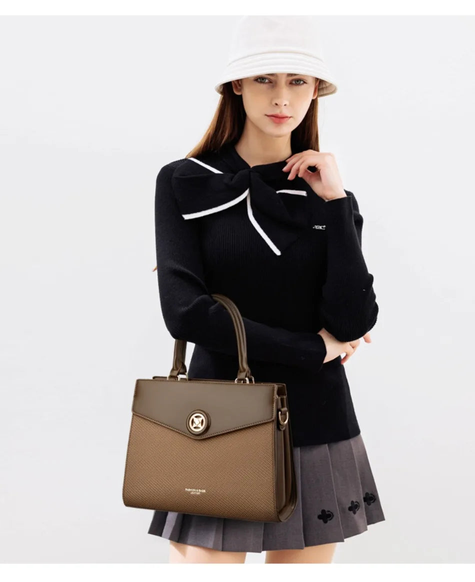 LIMITED EDITION STRUCTURED COMMUTER CROSSBODY
