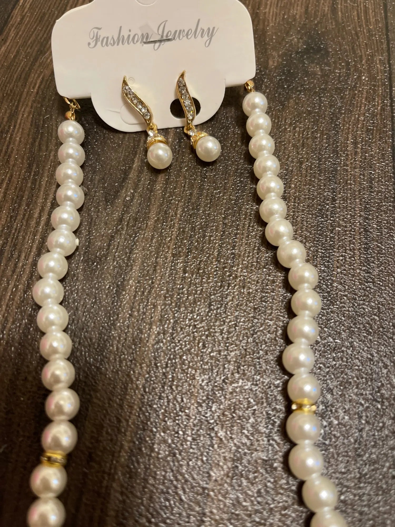 Pearl Jewelry Set - Gold Necklace & Earrings for Women