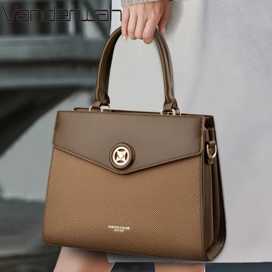 LIMITED EDITION STRUCTURED COMMUTER CROSSBODY