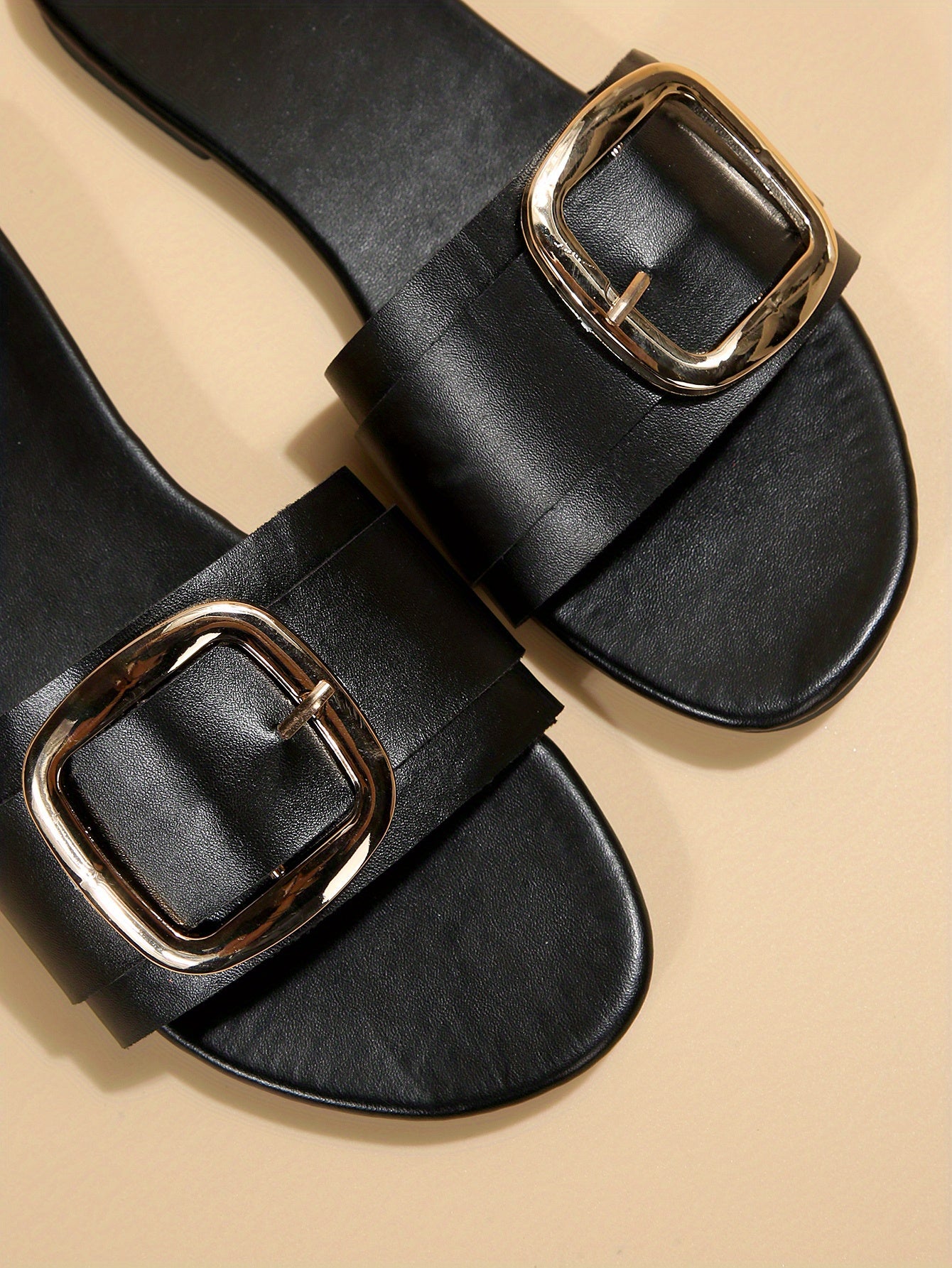 Women's Square Buckle Slide Sandals - Casual Flat Beach Shoes