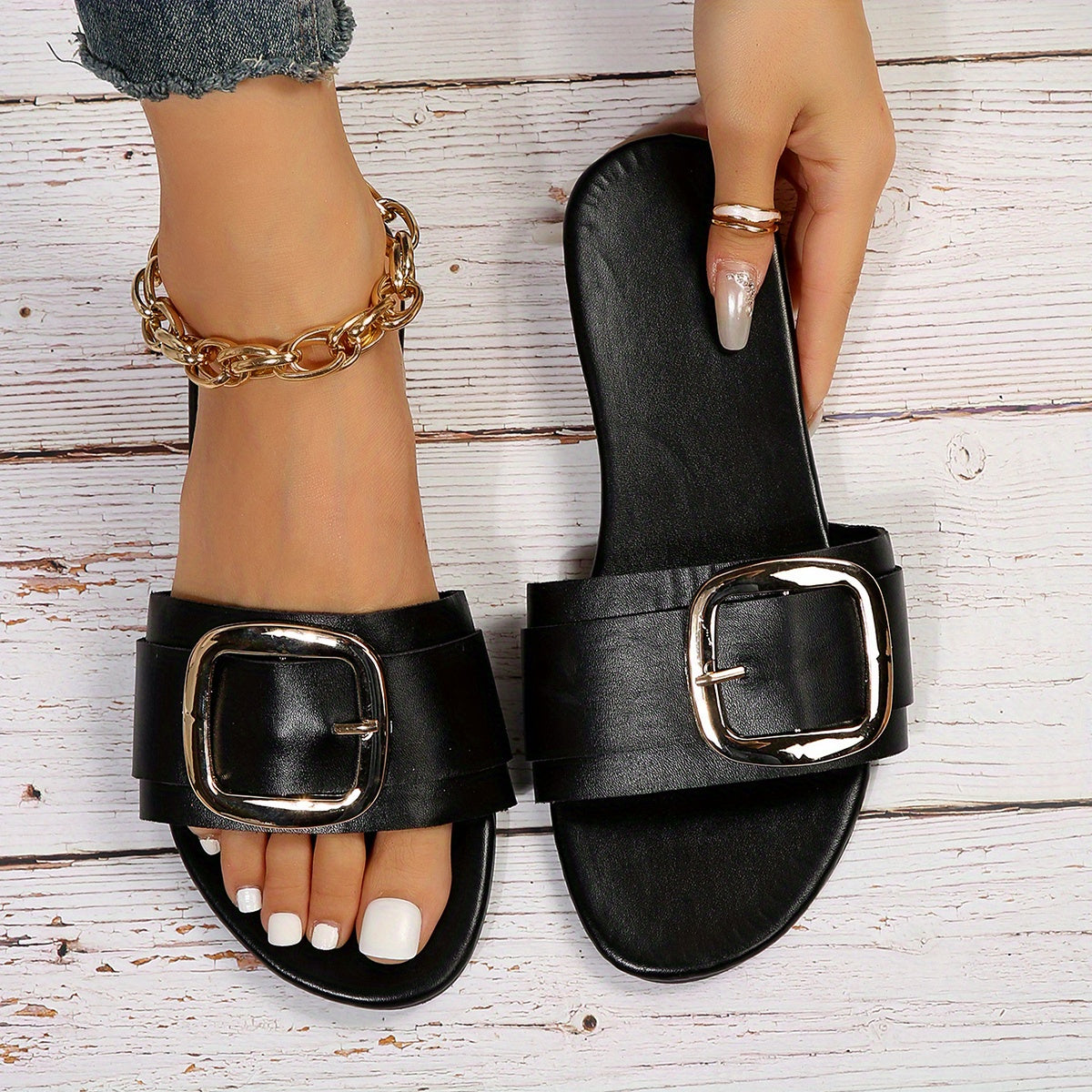 Women's Square Buckle Slide Sandals - Casual Flat Beach Shoes